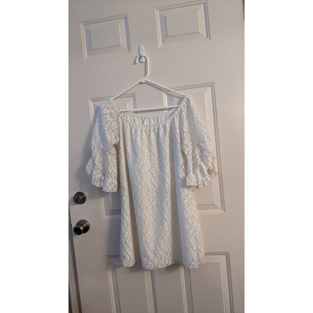 Jole Whire Lace Ruffle Speece Shirt, Small